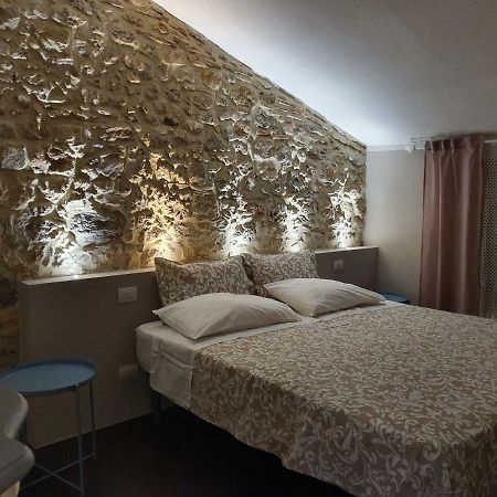 Casale di Pari Lo Scarabeo B&B 외부 사진