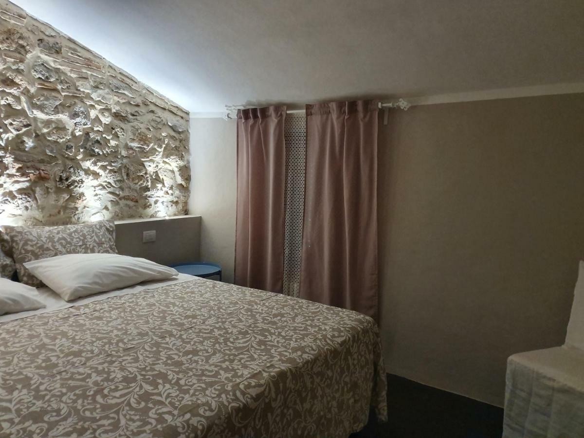 Casale di Pari Lo Scarabeo B&B 외부 사진