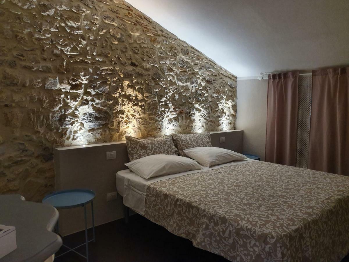 Casale di Pari Lo Scarabeo B&B 외부 사진